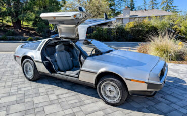 DeLorean-DMC-12-1983
