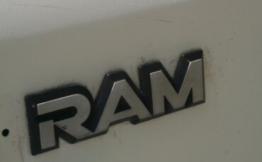 Dodge-150-1982-Standard-Cab-Pickup-4