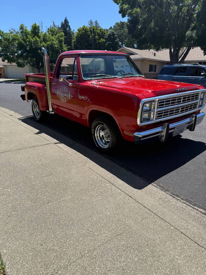 Dodge-1979-3