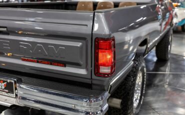 Dodge-34-Ton-Trucks-1989-Pickup-Truck-25