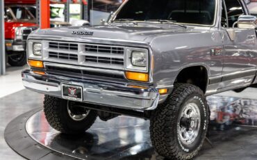 Dodge-34-Ton-Trucks-1989-Pickup-Truck-4