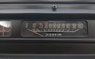 Dodge-A100-1968-Standard-Passenger-Van-19