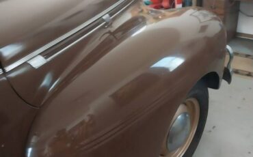 Dodge-Business-coupe-1940-brown-3