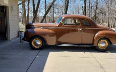 Dodge-Business-coupe-1940-brown-8