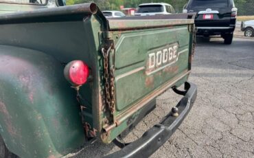 Dodge-C3-5-window-Pick-Up-Truck-1955-22