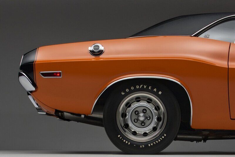Dodge-Challenger-1970-11