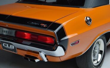 Dodge-Challenger-1970-13