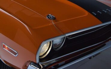 Dodge-Challenger-1970-17