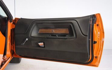 Dodge-Challenger-1970-18