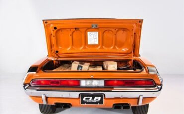 Dodge-Challenger-1970-23