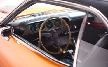 Dodge-Challenger-1970-26