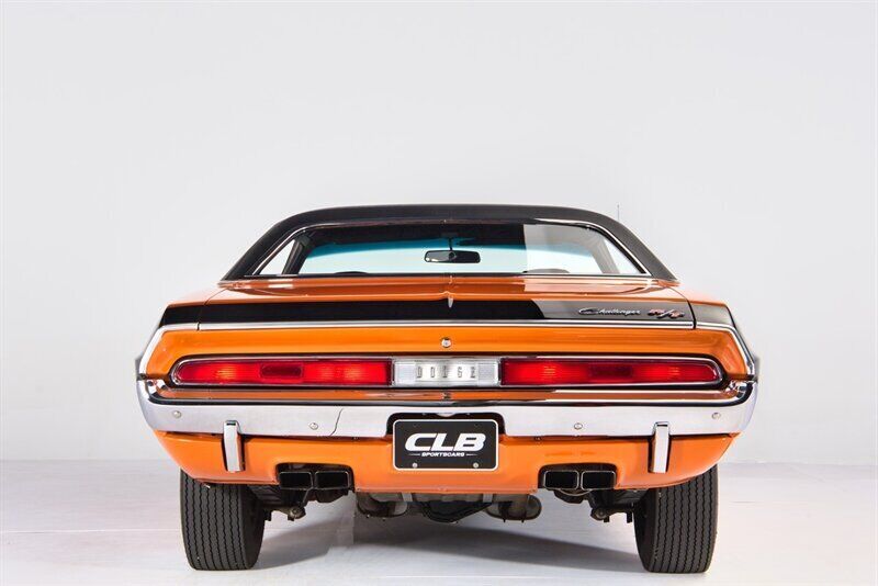 Dodge-Challenger-1970-3
