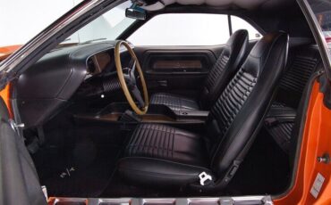 Dodge-Challenger-1970-31