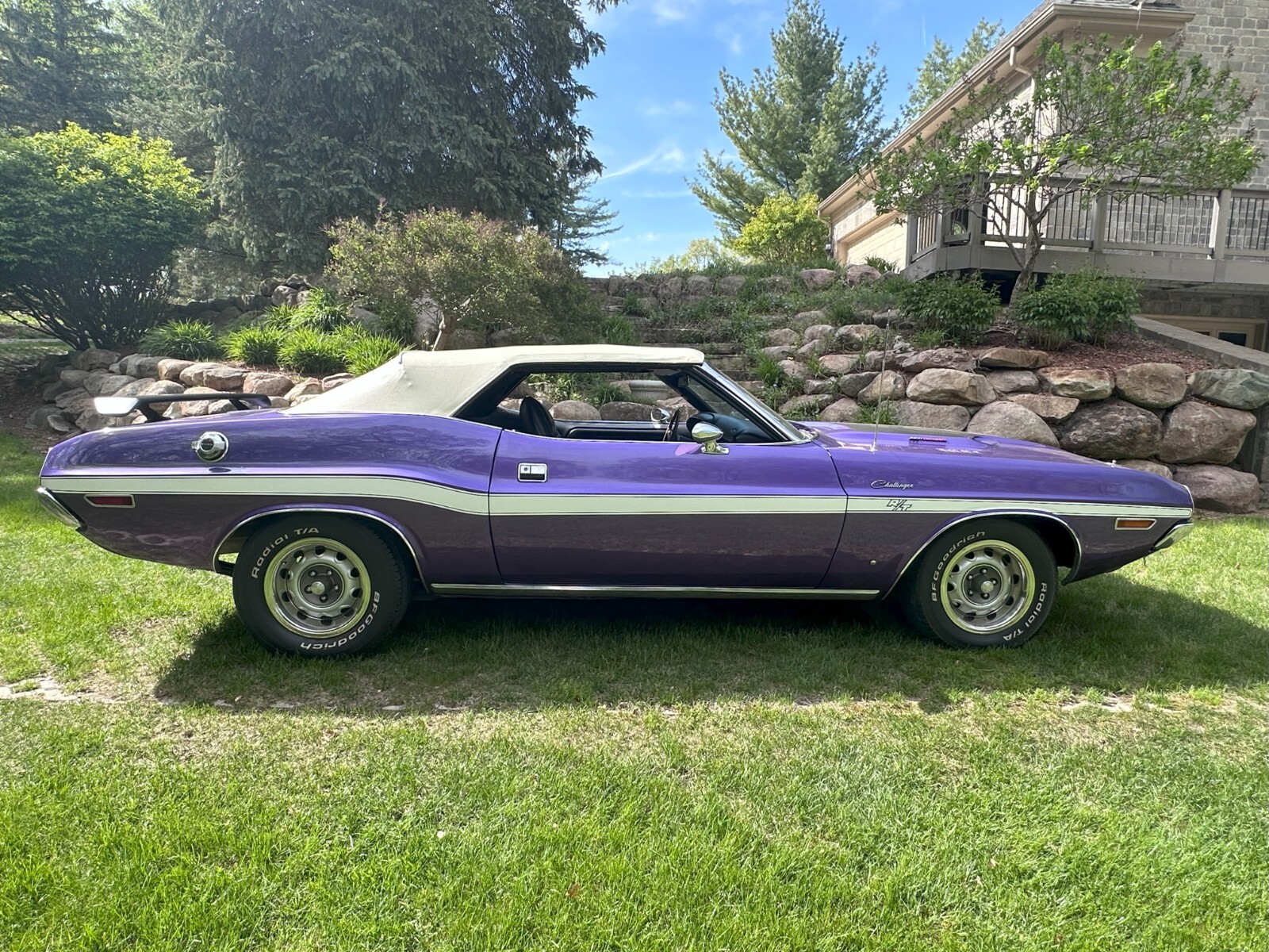 Dodge-Challenger-1970-Convertible-13