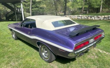 Dodge-Challenger-1970-Convertible-14