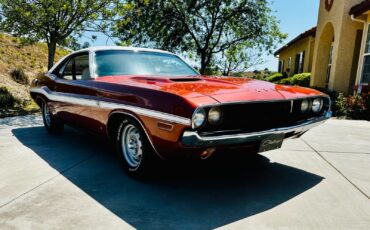 Dodge-Challenger-1970-Coupe-1