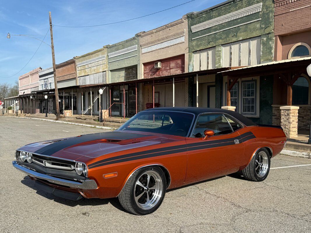 Dodge Challenger 1971 --