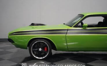 Dodge-Challenger-1972-Hardtop-26