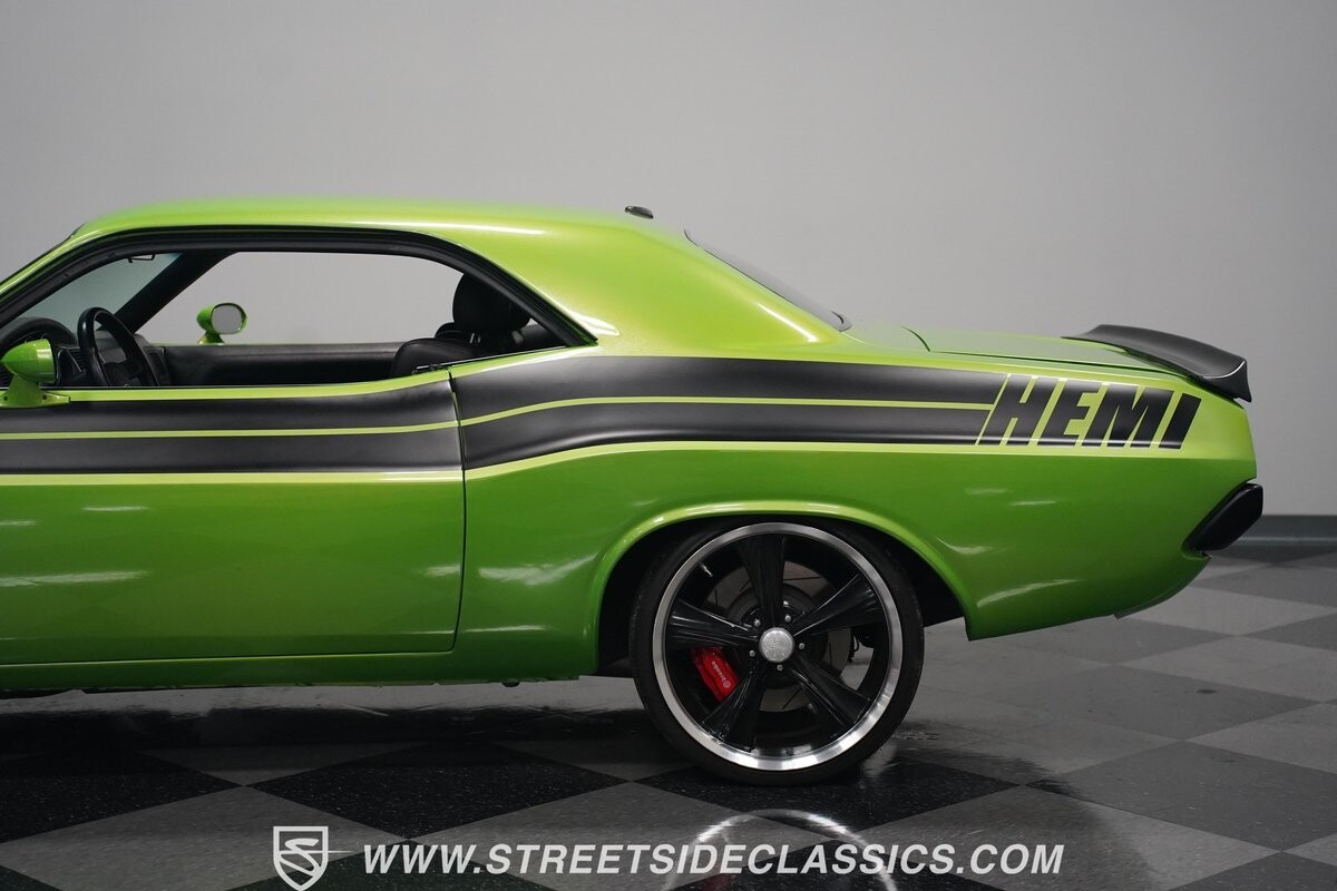 Dodge-Challenger-1972-Hardtop-27