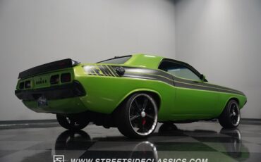 Dodge-Challenger-1972-Hardtop-31