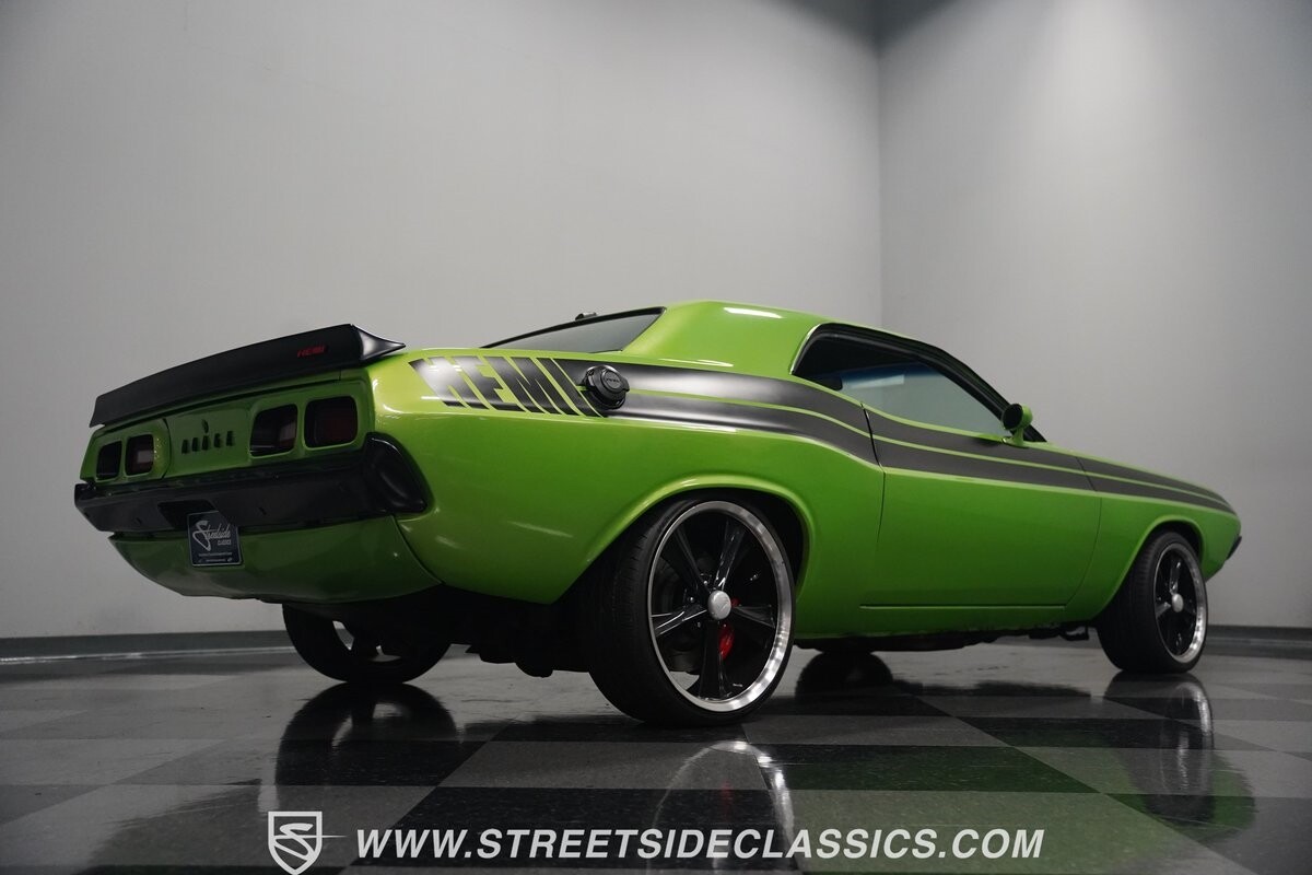 Dodge-Challenger-1972-Hardtop-31