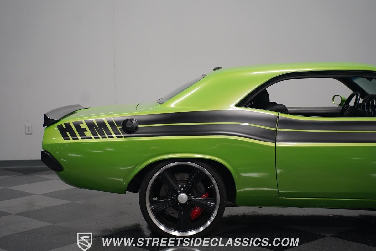 Dodge-Challenger-1972-Hardtop-33
