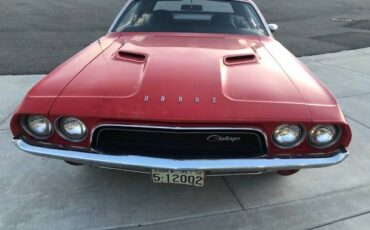 Dodge-Challenger-rallye-1972-red-4