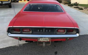 Dodge-Challenger-rallye-1972-red-5