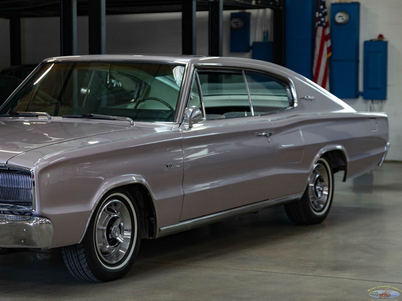 Dodge-Charger-1966-2-Door-Fastback-Hardtop-8