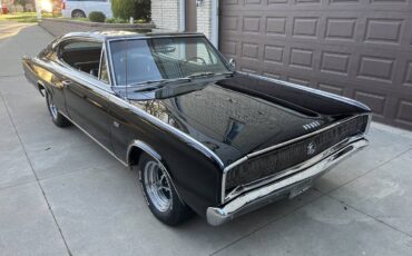Dodge-Charger-1966-black-3