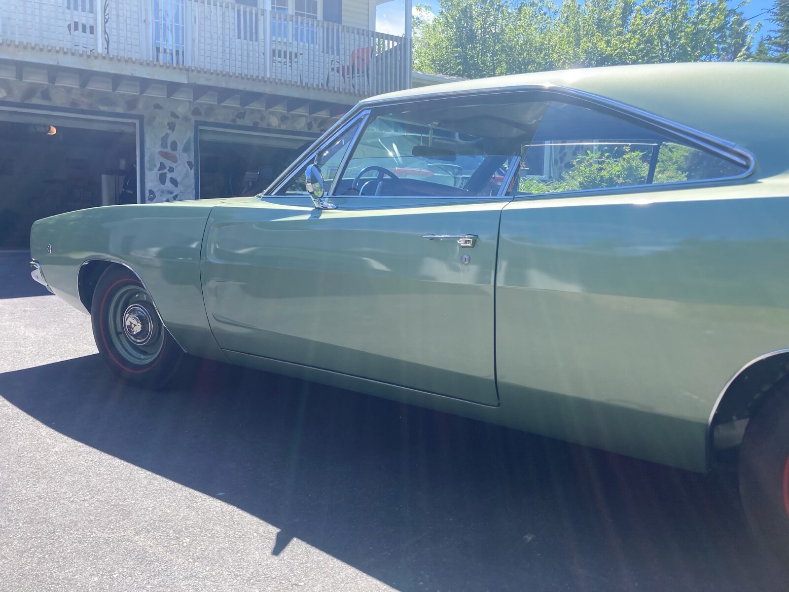 Dodge-Charger-1968-Coupe-22