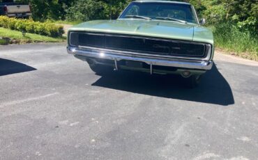 Dodge-Charger-1968-Coupe-32