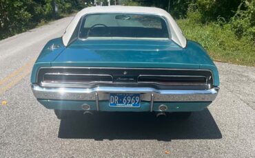 Dodge-Charger-1969-4
