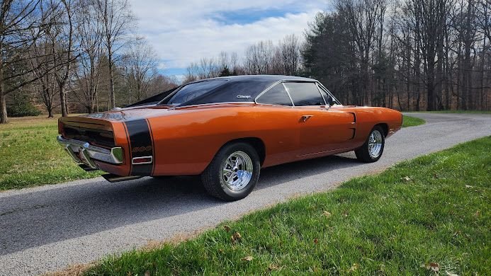 Dodge-Charger-1970-10