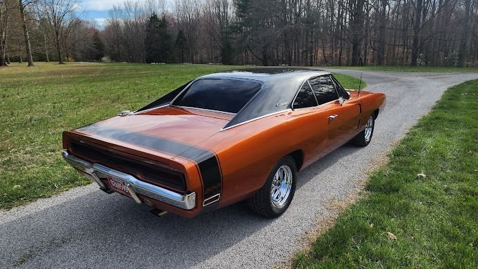 Dodge-Charger-1970-11
