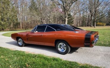 Dodge-Charger-1970-4