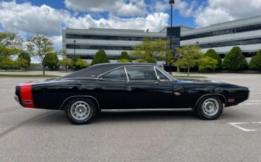 Dodge-Charger-1970-5