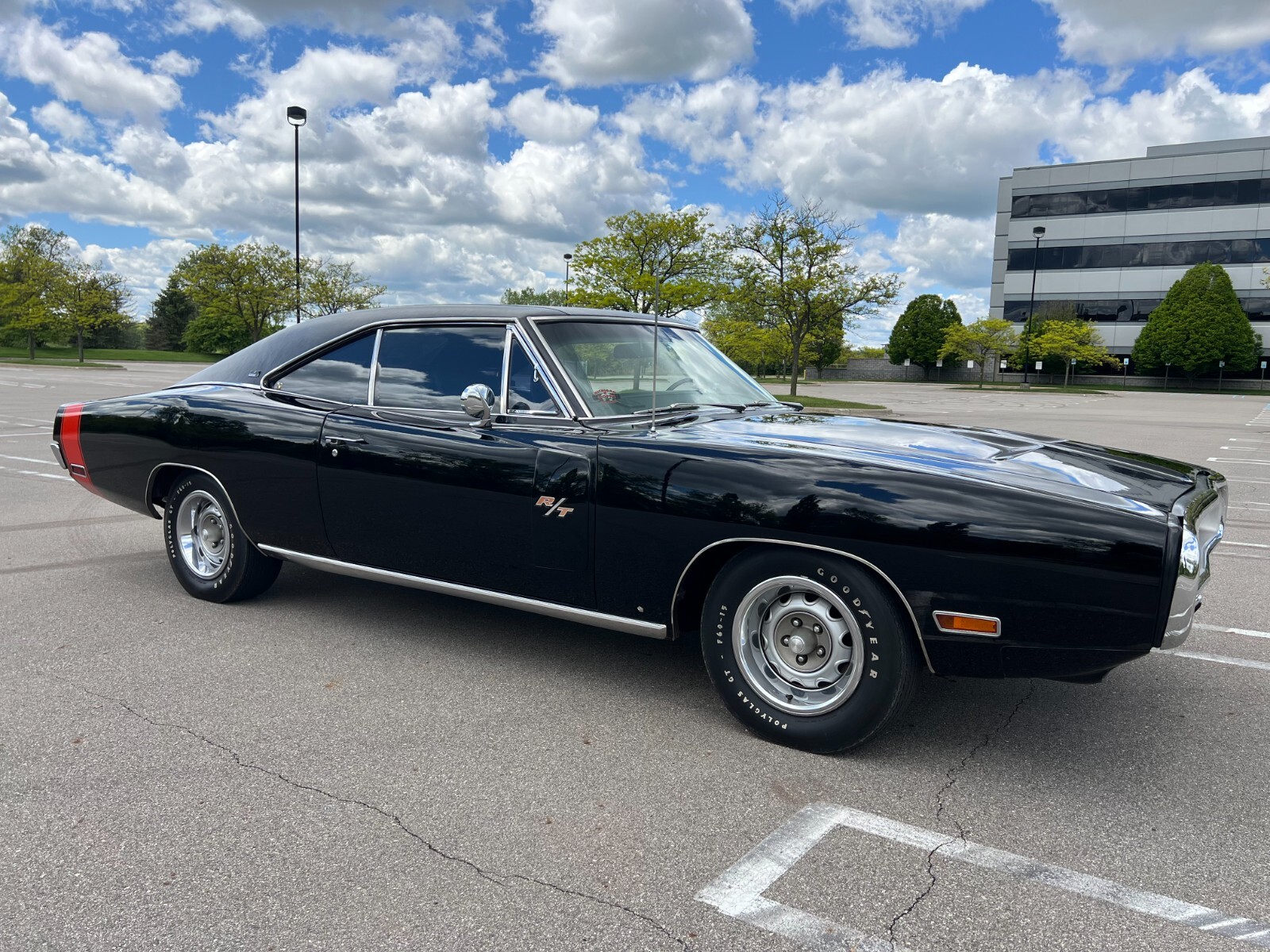 Dodge-Charger-1970-6