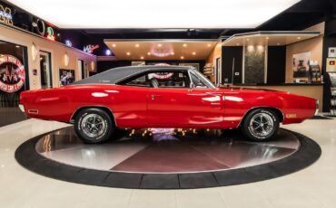 Dodge-Charger-1970-Coupe-11