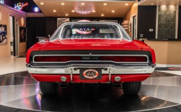 Dodge-Charger-1970-Coupe-13