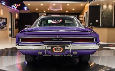 Dodge-Charger-1970-Coupe-14