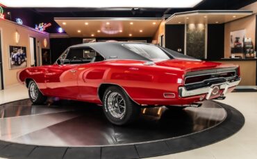 Dodge-Charger-1970-Coupe-15