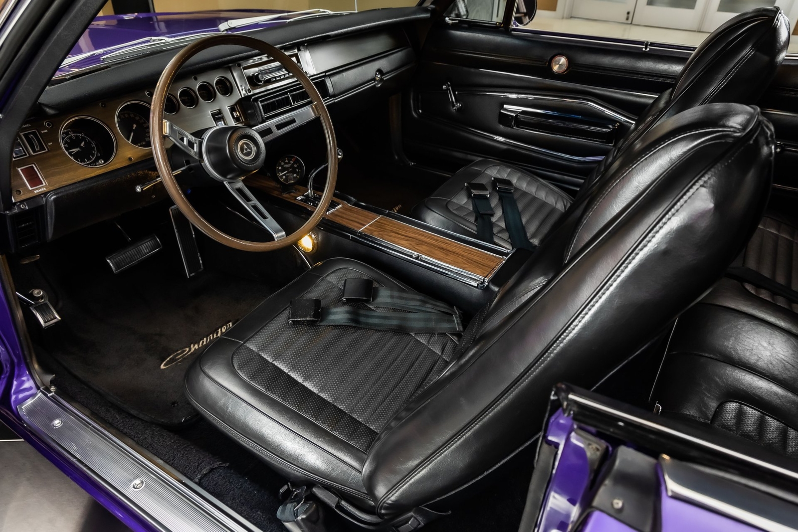 Dodge-Charger-1970-Coupe-2