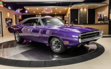 Dodge-Charger-1970-Coupe-9