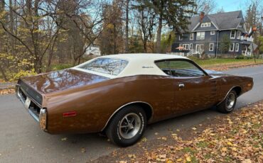 Dodge-Charger-1972-4