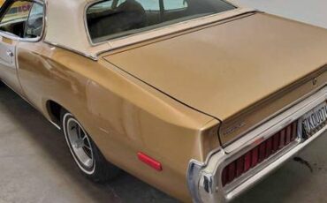Dodge-Charger-1973