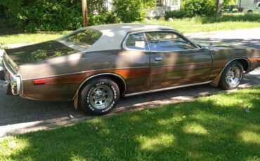 Dodge-Charger-rallye-1974-silver