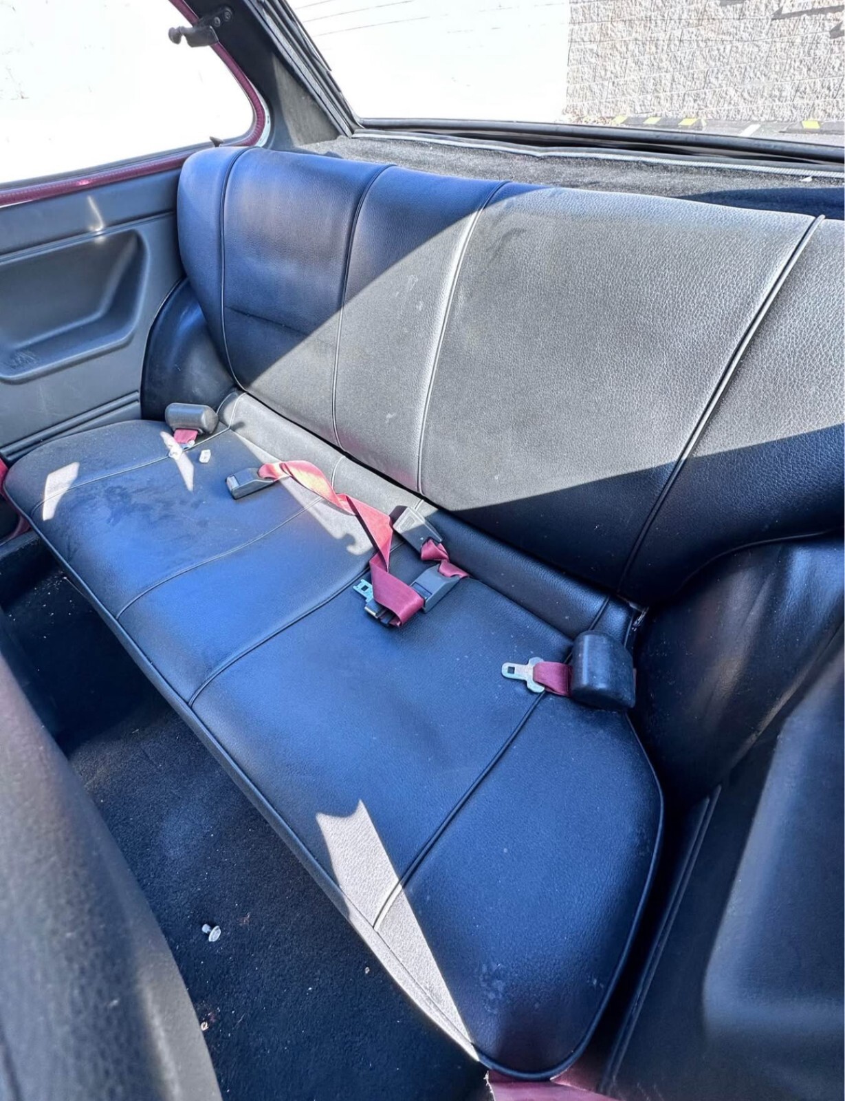 Dodge-Colt-1984-Hatchback-2