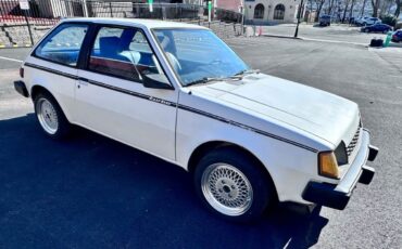 Dodge-Colt-1984-Hatchback-5