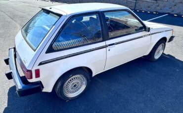Dodge-Colt-1984-Hatchback-6